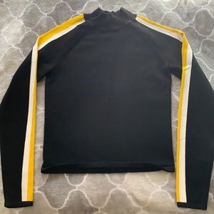 Mock neck fitted cropped long sleeve